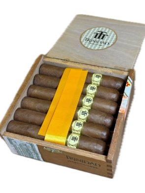 Trinidad_Robustos_T_Cigar_Box_EGM.jpg